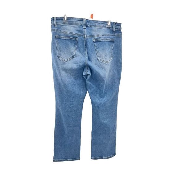 Blue savy  - Picture 13 of 16